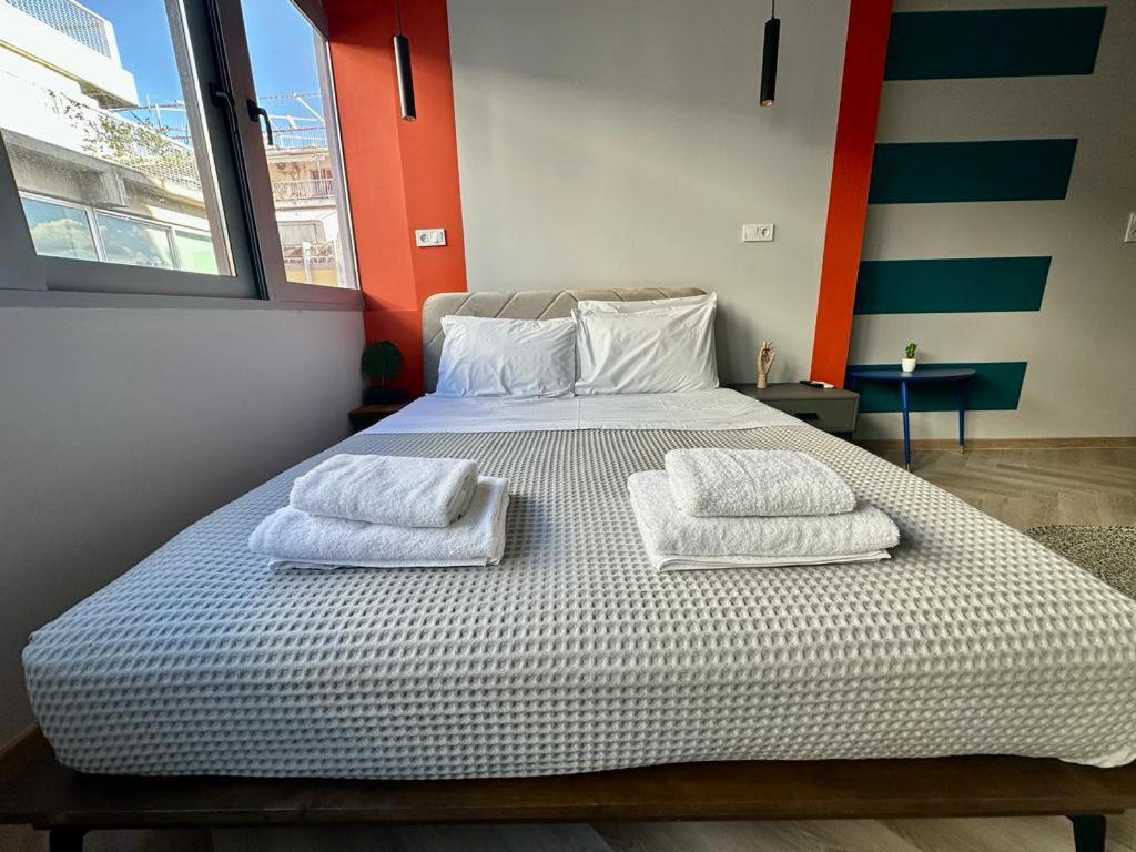Апартаменты Ermou Funky Lofts Афины Экстерьер фото